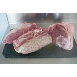 Caissette porc n°4 'spéciale potée'  (3.5kg)  8 personnes