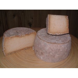 Tome vieille pur chèvre au lait cru