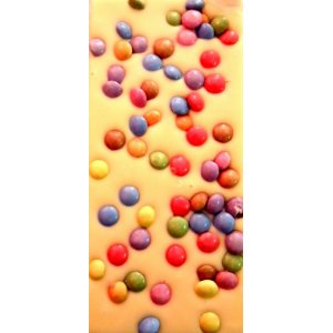 Tablette au chocolat blanc et Smarties