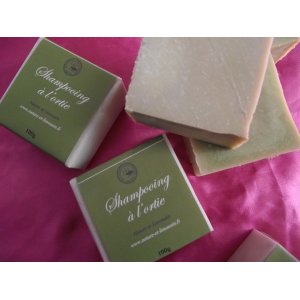 Shampooing solide à l'ortie