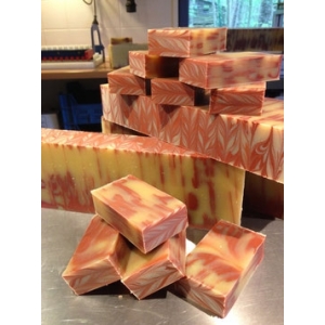 Savon lait de chèvre patchouli