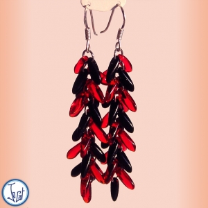 Boucles d'oreilles cerise et corbeau, longues en acier chirurgical 