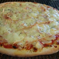 Pizza reblochon