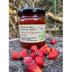 Confiture d'églantines sauvages