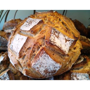 Pain épautre bio tranche