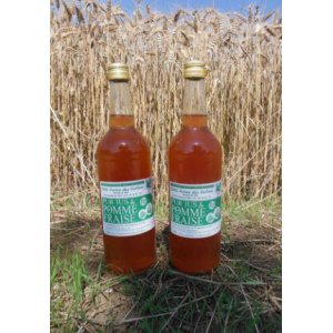 Jus de pomme-fraise