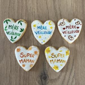 Biscuits peints 'mère-veilleuse'