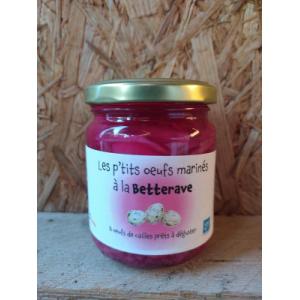 Oeufs de caille marinés à la betterave