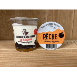 Fromage blanc sur lit de pêche