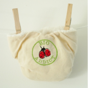 Couche lavable 100 %coton bio brodée bio addict taille s 