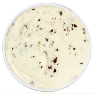 Crème glacée menthe et pépites de chocolat