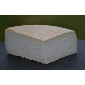 Quart de tomme fraîche