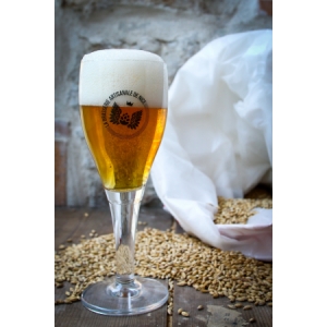 Verre de la brasserie artisanale de nice