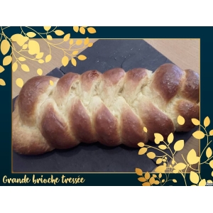 Grande brioche tressée