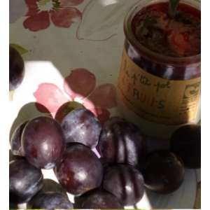 Le petit pot de fruit quetsche