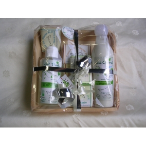 Cadeau-soin nature au lait d'ânesse