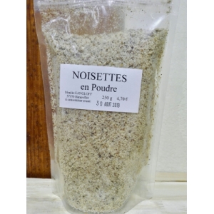Noisettes en poudre