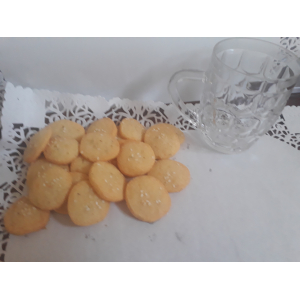 Sablé au parmesan et sésame