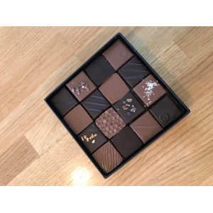 Ballotin de 32 chocolats