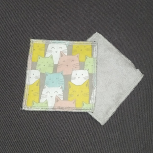 Lingette démaquillante chat multicolore