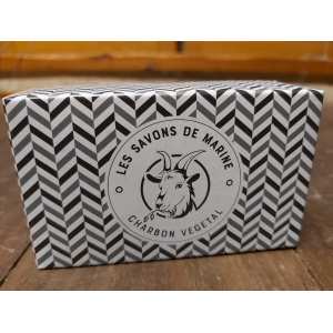Savon au lait de chèvre charbon vé