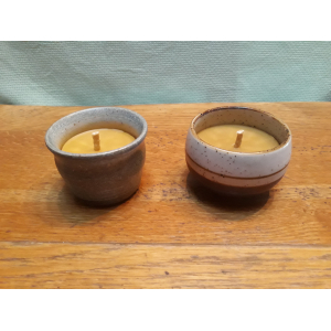 Bougie coulée en cire d'abeille