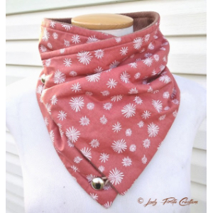 Echarpe boutonnée pixie