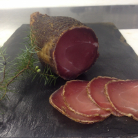 Noix de jambon fumée tranchée
