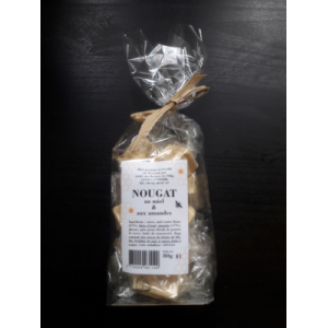 Nougat au miel et aux amandes