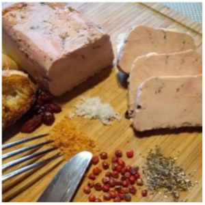Lingot de foie gras mi-cuit aux 5 ba