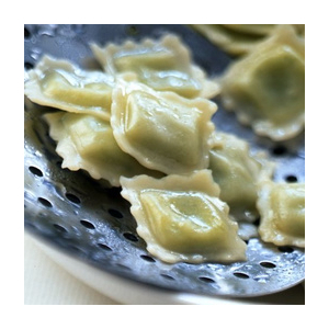 Ravioletti frais féta-olives séchés