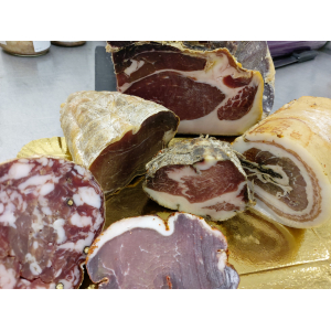 Liste des produits pour consommer local autour de Gannat (03800) - viande- charcuterie-escargots - Porc - page 3 - Locavor.fr