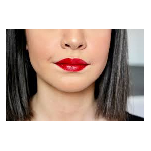 Rouge à lévres rouge romantique