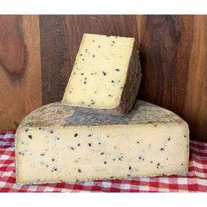 Tomme fermière au lait cru nigelle