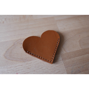 Marque page coeur marron