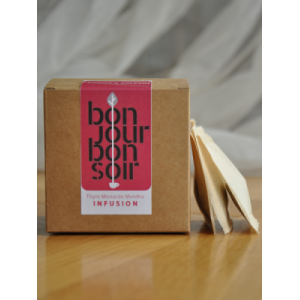 Infusion thym monarde menthe