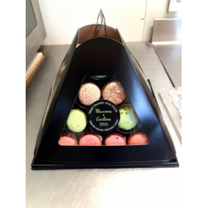 Pyramide de 40 macarons