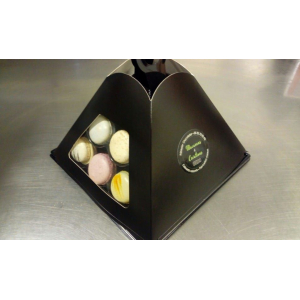 Pyramide de 24 macarons