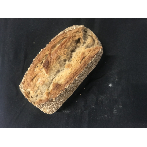 Pain moulé aux graines de sésame