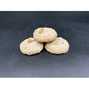 Macarons aux pignons de pin