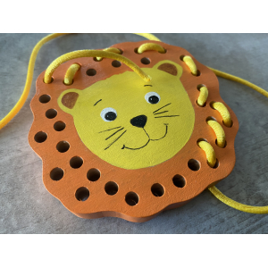 Lion à lacer