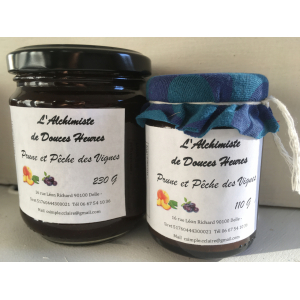 Prune et pêche des vignes