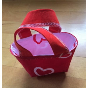 Panier coeurs pour lingettes