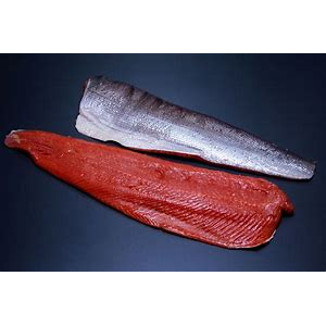 Filet de saumon sauvage entier fume