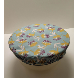 Charlotte à bol, saladier, plat bleu fleur