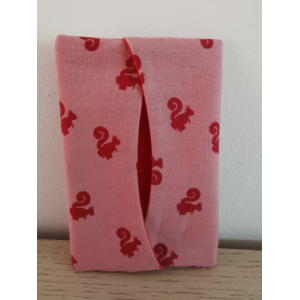 Pochette à mouchoirs rose écureuils