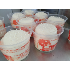 Fromage blanc faisselle moulé à la louche