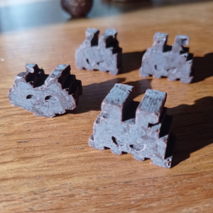 Space invaders miel/main de bouddha