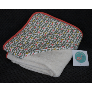 Cape de bain 'triangles'