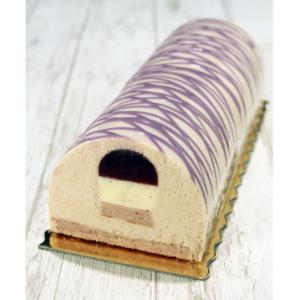 Bûche de noël marron cassis